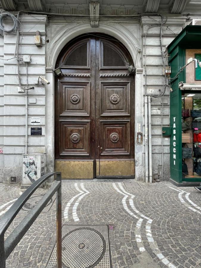 Ferienwohnung La Finestra Sul Corso Neapel Exterior foto